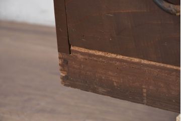 和製アンティーク　簡素でシンプルなデザインの関西時代箪笥(収納箪笥、衣装箪笥、ローボード、ローチェスト、引き出し)(R-081125)