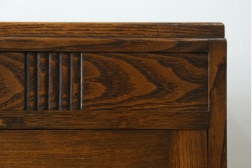 和製アンティーク　上手物!!　扉のデザインが素敵な古いタモ材の透かし彫り入り本箱　(R-081134)