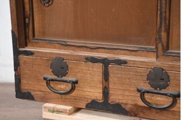 和製アンティーク　前面黒柿材　桐材　造りの良い時代箪笥ローボード(テレビ台、テレビボード、リビングボード、サイドボード、収納棚、戸棚)(R-081135)