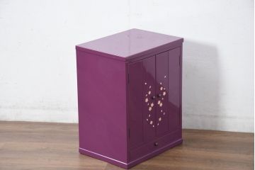 中古　二本松民芸家具　田中家具　気品ある桜のデザインが美しい紫色に映えるモダンデザインの仏壇(小型仏壇)(定価約36万円)(R-081137)