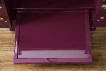 未使用　展示品　二本松民芸家具　田中家具　気品ある桜のデザインが美しい紫色に映えるモダンデザインの仏壇 定価約36万円相当　(R-081137)