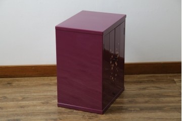未使用　展示品　二本松民芸家具　田中家具　気品ある桜のデザインが美しい紫色に映えるモダンデザインの仏壇 定価約36万円相当　(R-081137)