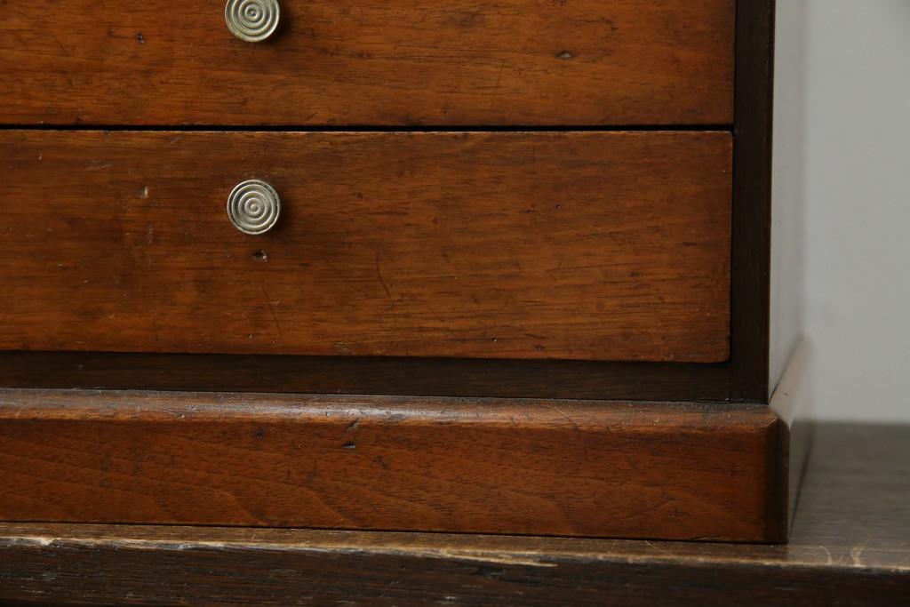 和製アンティーク　懐かしい雰囲気の五段小引き出し　(R-081144)