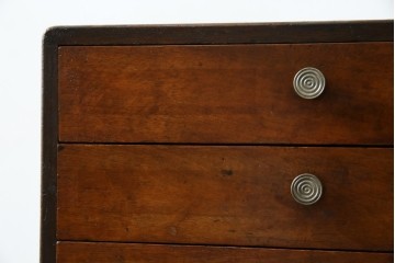 和製アンティーク　懐かしい雰囲気の五段小引き出し　(R-081144)