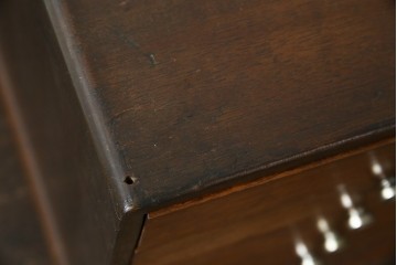 和製アンティーク　懐かしい雰囲気の五段小引き出し　(R-081144)