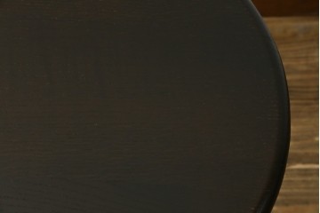 和製ヴィンテージ　クラシカルなデザインの小さなラウンドサイドテーブル　(R-081145)