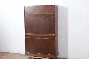 中古　国産　職人手作り　隠し収納付き　引き出しいっぱいの珍しい2段重ね茶箪笥(茶たんす、茶タンス、キャビネット、茶棚、飾り棚、収納棚、戸棚、店舗什器)(R-081146)