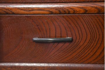中古　国産　職人手作り　隠し収納付き　引き出しいっぱいの珍しい2段重ね茶箪笥(茶たんす、茶タンス、キャビネット、茶棚、飾り棚、収納棚、戸棚、店舗什器)(R-081146)