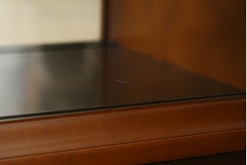 中古　美品　国会議事堂納品の高級家具メーカー　徳田家具　上品な佇まいで存在感のあるサイドボード　(R-081148)