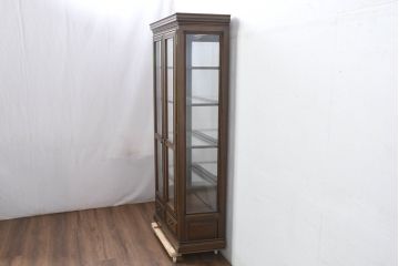 中古　美品　maruni(マルニ木工)　地中海ロイヤルシリーズ(ROYAL)　 シックな佇まいが魅力的なキャビネット(キュリオケース、ガラスケース、ショーケース、食器棚、カップボード、収納棚、戸棚、飾り棚、店舗什器、コレクションケース)(定価約60万円)(R-081151)
