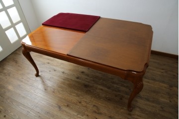 中古　美品　最高級アメリカ家具ブランド　JOHN WIDDICOMB(ジョン ウィディコム)　マホガニー材　保護天板・テーブルパッド付き　格式高い空間を演出する大型ダイニングテーブル　定価約120万円　(R-081156)