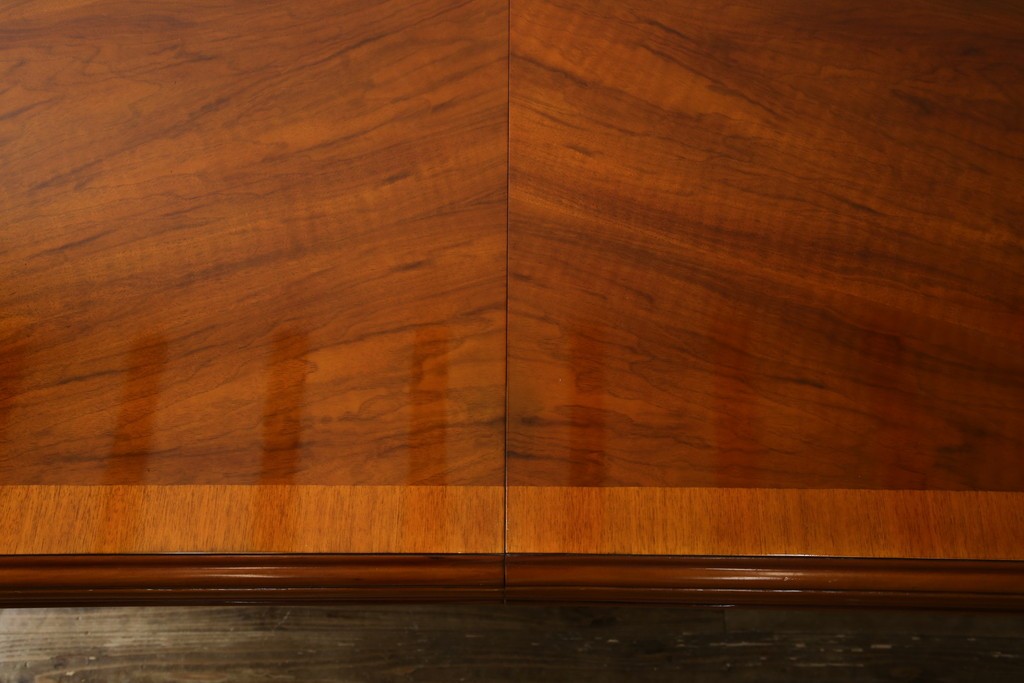 中古　美品　最高級アメリカ家具ブランド　JOHN WIDDICOMB(ジョン ウィディコム)　マホガニー材　保護天板・テーブルパッド付き　格式高い空間を演出する大型ダイニングテーブル　定価約120万円　(R-081156)