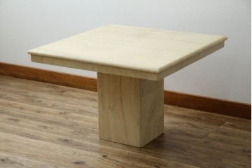 イタリアビンテージ　高級イタリア輸入家具　重厚感あふれる総大理石のコーヒーテーブル(センターテーブル、リビングテーブル、カフェテーブル)(R-081160)