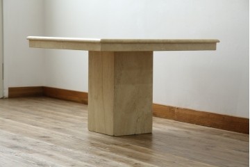 イタリアビンテージ　高級イタリア輸入家具　重厚感あふれる総大理石のコーヒーテーブル(センターテーブル、リビングテーブル、カフェテーブル)(R-081160)