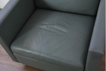 アメリカビンテージ　高級輸入家具　Knoll(ノル)　フィスターコレクション　総革の贅沢な1人掛けラウンジソファ4脚セット(レザー、一人掛け、1Pソファ、アームソファ、ヴィンテージ、ノール、バラ売り可能)(現行定価4脚で約280万円)(R-081163)