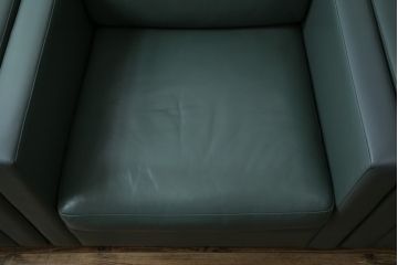 アメリカビンテージ　高級輸入家具　Knoll(ノル)　フィスターコレクション　総革の贅沢な1人掛けラウンジソファ4脚セット(レザー、一人掛け、1Pソファ、アームソファ、ヴィンテージ、ノール、バラ売り可能)(現行定価4脚で約280万円)(R-081163)