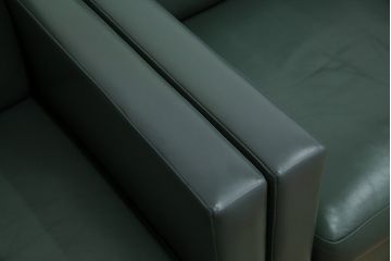 アメリカビンテージ　高級輸入家具　Knoll(ノル)　フィスターコレクション　総革の贅沢な1人掛けラウンジソファ4脚セット(レザー、一人掛け、1Pソファ、アームソファ、ヴィンテージ、ノール、バラ売り可能)(現行定価4脚で約280万円)(R-081163)