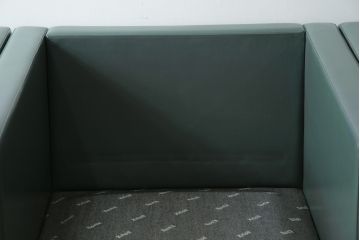 アメリカビンテージ　高級輸入家具　Knoll(ノル)　フィスターコレクション　総革の贅沢な1人掛けラウンジソファ4脚セット(レザー、一人掛け、1Pソファ、アームソファ、ヴィンテージ、ノール、バラ売り可能)(現行定価4脚で約280万円)(R-081163)