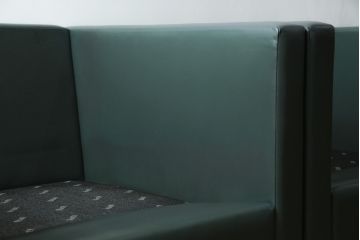 アメリカビンテージ　高級輸入家具　Knoll(ノル)　フィスターコレクション　総革の贅沢な1人掛けラウンジソファ4脚セット(レザー、一人掛け、1Pソファ、アームソファ、ヴィンテージ、ノール、バラ売り可能)(現行定価4脚で約280万円)(R-081163)