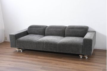 中古　美品　BoConcept(ボーコンセプト)　Henrik Pedersen(ヘンリック・ペダーセン)　Hampton(ハンプトン)　アジャスタブルバック付き　快適な位置に調整できるバックレストを備えた3人掛けソファ(三人掛け、3Pソファ、トリプルソファ、サイド収納付き、北欧)(定価約85万円)(R-081167)