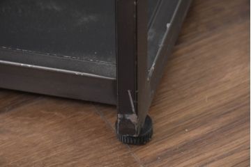 中古　エグジットメタルワークサプライ(EXIT METAL WORK SUPPLY)　インダストリアル感溢れるデザインのスタンドミラー3台セット(姿見、鏡、店舗什器)(定価3台で約42万円)(R-81168)