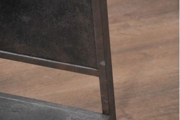 中古　エグジットメタルワークサプライ(EXIT METAL WORK SUPPLY)　インダストリアル感溢れるデザインのスタンドミラー2台セット(姿見、鏡、店舗什器)(定価2台で約28万円)(R-81169)