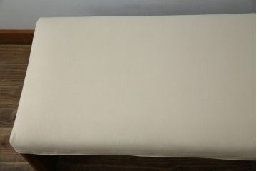 中古　美品　カリモク(karimoku)　スタンダードモダンシリーズ　ウォールナット　スウェード調のクッションカバーが取り出し可能タイプのシンプルなベンチ(長椅子、1人掛け、2人掛け)(定価約11万円)(R-081172)
