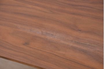 中古　カリモク家具(karimoku)　スタンダードモダンシリーズ　ウォールナット材　天板下に収納スペースがある食堂テーブル(ダイニングテーブル、食卓、4人掛け、6人掛け、作業台)(定価約22万円)(R-081173)