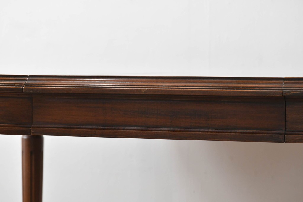 アメリカビンテージ　アメリカンカントリー　上品な装飾が魅力的なエクステンションテーブル　(R-081175)