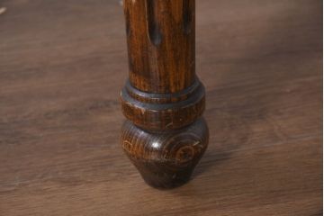 アメリカビンテージ　アメリカンカントリー　上品な装飾が魅力的なエクステンションテーブル(ダイニングテーブル、食卓、4人掛け、6人掛け、8人掛け、オーバル型、ヴィンテージ)(R-081175)