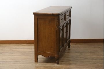 中古　美品　美しい彫刻とパーケットリーが目を惹くサイドボード(サーバー、サイドキャビネット、収納棚、戸棚、寄木細工)(定価約25万円)(R-081176)