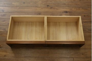 中古　美品　美しい彫刻とパーケットリーが目を惹くサイドボード(サーバー、サイドキャビネット、収納棚、戸棚、寄木細工)(定価約25万円)(R-081176)