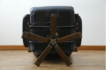 和製ビンテージ　maruni(マルニ木工)　オールドマルニ　本革(レザー)　優雅な寛ぎの時間を演出するリクライニングチェアとオットマンのセット　(R-081177)