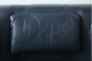 和製ビンテージ　maruni(マルニ木工)　オールドマルニ　本革(レザー)　優雅な寛ぎの時間を演出するリクライニングチェアとオットマンのセット　(R-081177)