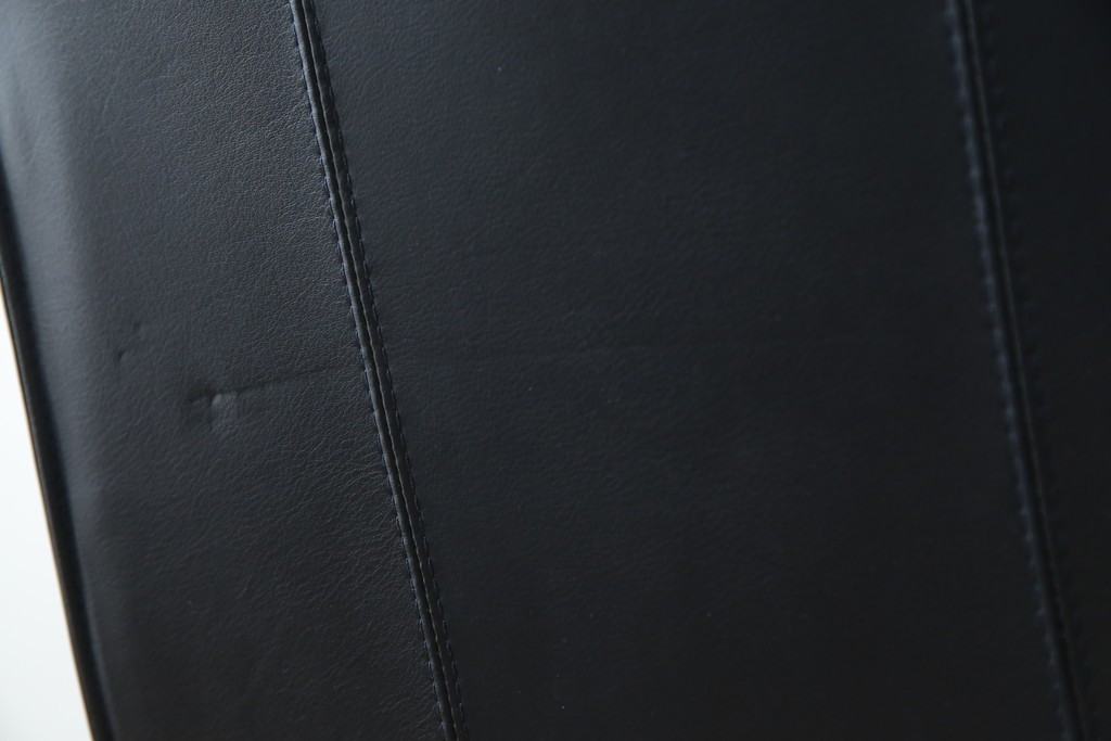 和製ビンテージ　maruni(マルニ木工)　オールドマルニ　本革(レザー)　優雅な寛ぎの時間を演出するリクライニングチェアとオットマンのセット　(R-081177)