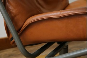 デンマークビンテージ　フランスベッド取り扱い　デンマークブランド　KEBE(ケベ)　本革(レザー)　のんびり過ごせるリクライニングチェアとオットマンのセット(1Pソファ、アームソファ、ラウンジチェア、フットスツール、椅子、イス、ヴィンテージ、北欧)(R-081178)