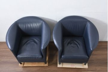 中古　WITTMANN(ヴィットマン)　Paolo Piva(パオロ ピーヴァ)　Aura Armchair(オーラ アームチェア)　本革(レザー)　重厚感と気品を兼ね備えた一人掛けソファ2脚セット(アームチェア、1人掛けソファ、1Pソファ、バラ売り可能)(定価2脚で約70万円)(R-081185)