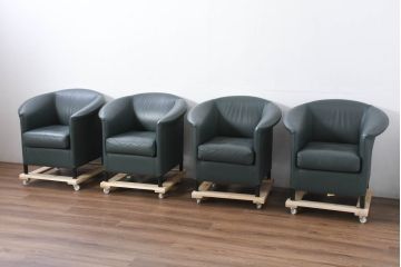 中古　WITTMANN(ヴィットマン)　Paolo Piva(パオロ ピーヴァ)　Aura Armchair(オーラ アームチェア)　本革(レザー)　重厚感と気品を兼ね備えた4脚セット(アームチェア、1人掛けソファ、1Pソファ、バラ売り可能)(定価4脚で約140万円)(R-081186)