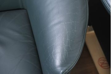 中古　WITTMANN(ヴィットマン)　Paolo Piva(パオロ ピーヴァ)　Aura Armchair(オーラ アームチェア)　本革(レザー)　重厚感と気品を兼ね備えた4脚セット(アームチェア、1人掛けソファ、1Pソファ、バラ売り可能)(定価4脚で約140万円)(R-081186)
