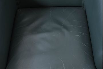 中古　WITTMANN(ヴィットマン)　Paolo Piva(パオロ ピーヴァ)　Aura Armchair(オーラ アームチェア)　本革(レザー)　重厚感と気品を兼ね備えた4脚セット(アームチェア、1人掛けソファ、1Pソファ、バラ売り可能)(定価4脚で約140万円)(R-081186)