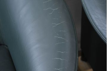 中古　WITTMANN(ヴィットマン)　Paolo Piva(パオロ ピーヴァ)　Aura Armchair(オーラ アームチェア)　本革(レザー)　重厚感と気品を兼ね備えた4脚セット(アームチェア、1人掛けソファ、1Pソファ、バラ売り可能)(定価4脚で約140万円)(R-081186)