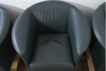 中古　WITTMANN(ヴィットマン)　Paolo Piva(パオロ ピーヴァ)　Aura Armchair(オーラ アームチェア)　本革(レザー)　重厚感と気品を兼ね備えた4脚セット(アームチェア、1人掛けソファ、1Pソファ、バラ売り可能)(定価4脚で約140万円)(R-081186)