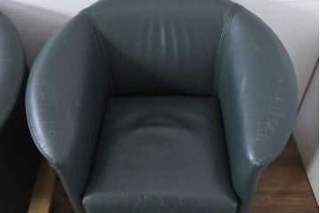 中古　WITTMANN(ヴィットマン)　Paolo Piva(パオロ ピーヴァ)　Aura Armchair(オーラ アームチェア)　本革(レザー)　重厚感と気品を兼ね備えた4脚セット(アームチェア、1人掛けソファ、1Pソファ、バラ売り可能)(定価4脚で約140万円)(R-081186)