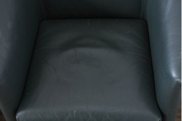 中古　WITTMANN(ヴィットマン)　Paolo Piva(パオロ ピーヴァ)　Aura Armchair(オーラ アームチェア)　本革(レザー)　重厚感と気品を兼ね備えた4脚セット(アームチェア、1人掛けソファ、1Pソファ、バラ売り可能)(定価4脚で約140万円)(R-081186)