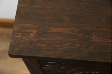 中古　軽井沢彫り　天板リメイク　牡丹の図　繊細な意匠が楽しめるサイドチェスト(サイドボード)(R-081191)