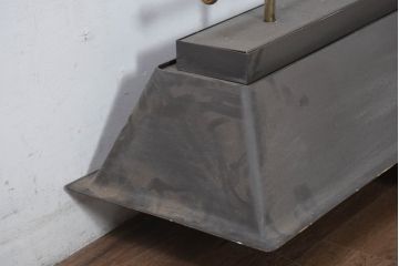 中古　高級品　希少!!　お洒落な空間づくりにおすすめな真鍮製のプールバーライト(プールバーランプ、ビリヤードライト、ビリヤードランプ、天井照明、吊り下げ照明、ランプシェード)(R-081192)