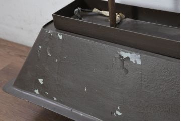 中古　高級品　希少!!　お洒落な空間づくりにおすすめな真鍮製のプールバーライト(プールバーランプ、ビリヤードライト、ビリヤードランプ、天井照明、吊り下げ照明、ランプシェード)(R-081193)