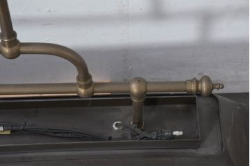 中古　高級品　希少!!　お洒落な空間づくりにおすすめな真鍮製のプールバーライト(プールバーランプ、ビリヤードライト、ビリヤードランプ、天井照明、吊り下げ照明、ランプシェード)(R-081195)