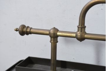 中古　高級品　希少!!　お洒落な空間づくりにおすすめな真鍮製のプールバーライト(プールバーランプ、ビリヤードライト、ビリヤードランプ、天井照明、吊り下げ照明、ランプシェード)(R-081195)