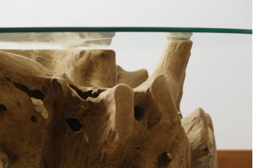 中古　アスプルンド(ASPLUND)取り扱い　スペイン　dareels(ダリールズ)　TOOR(トアー)　チーク材　ガラス天板　自然美をそのまま取り入れたデザインがおしゃれなコーヒーテーブル(カフェテーブル、ローテーブル、ラウンドテーブル、丸テーブル、センターテーブル、リビングテーブル)(定価約14万円)(R-081200)